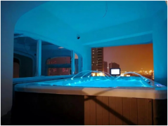 <b>無邊際泳池的優(yōu)勢太多，值得你帶回家！</b>