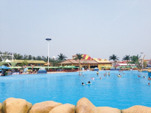 水上樂園,水上樂園設(shè)備