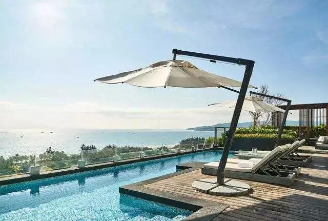 游泳池的設(shè)備常見的有哪些？