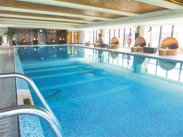 室內(nèi)游泳池恒溫恒濕技術(shù)有哪些好處？