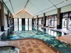 游泳池消毒方式有哪些？泳池專業(yè)公司整理的游泳池消毒解決方案解析來(lái)了