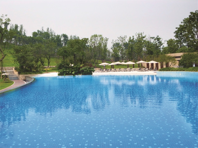 游泳池石英砂過(guò)濾器選購(gòu)指南, 教你如何選擇合適的游泳池過(guò)濾器？