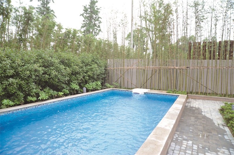 別墅泳池水處理,別墅游泳池設備,別墅泳池