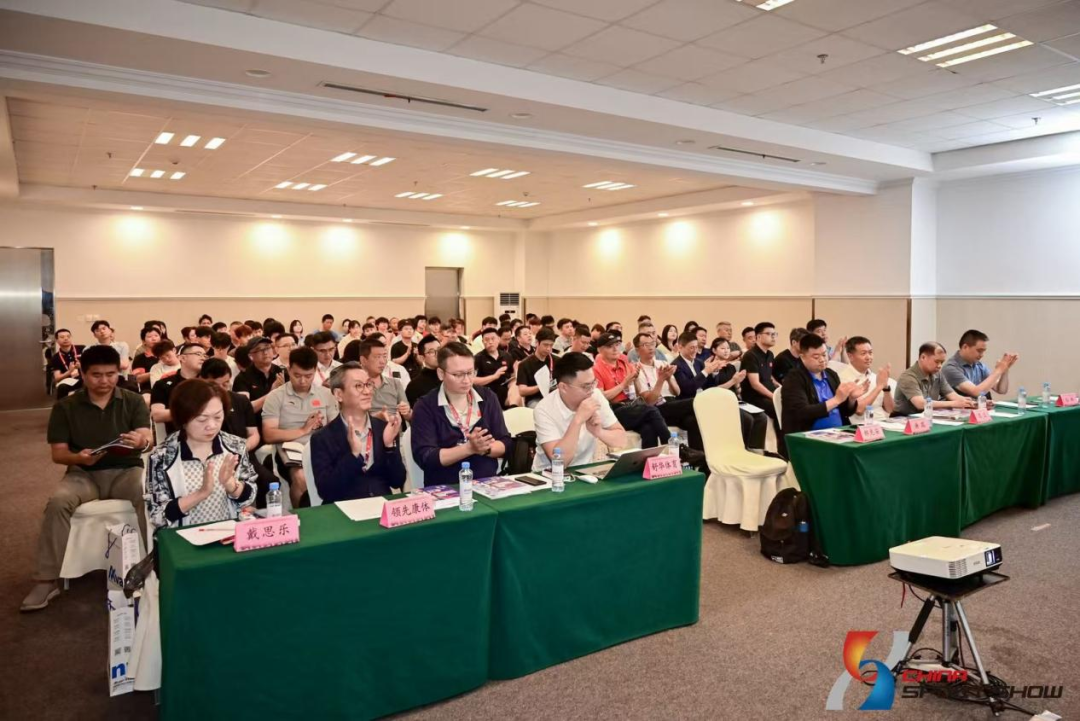 戴思樂游泳場館,游泳池館方案,游泳池館智慧化系統(tǒng)