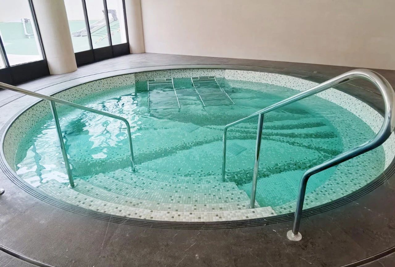 溫泉水處理設(shè)備怎么選？需要考慮哪些因素？